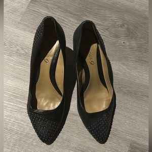 Boutique 9 Black Studded Pumps